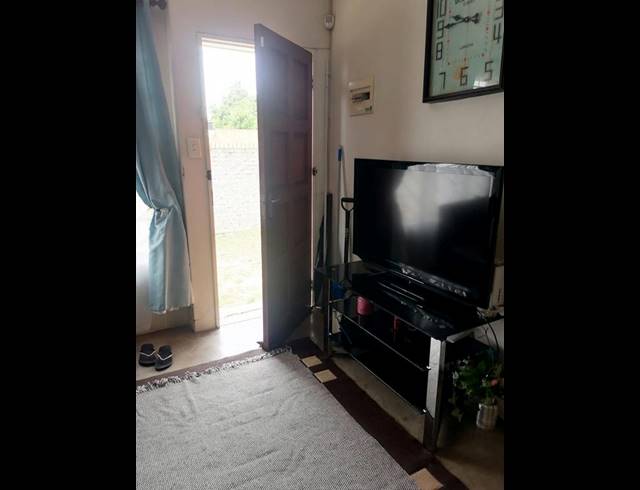 2 BEDROOM HOUSE FOR SALE IN COSMO CITY